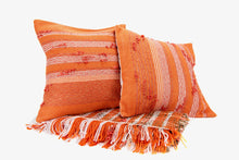 Load image into Gallery viewer, Arrayan 2: Cover pillows