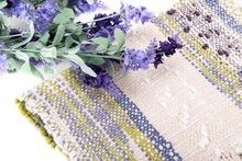 Load image into Gallery viewer, Jacarandá 3: Table runner
