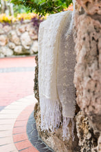 Load image into Gallery viewer, Madreselva 2: Bed scarf