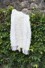Load image into Gallery viewer, Madreselva 1: Bed scarf