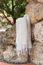 Load image into Gallery viewer, Madreselva 2: Bed scarf and cover pillows set