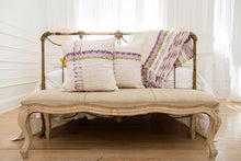 Load image into Gallery viewer, Jacarandá 2 : Cover pillows set