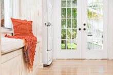 Load image into Gallery viewer, Arrayan 1: Bed scarf and cover pillows set