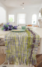 Load image into Gallery viewer, Jacarandá 5: Table runner
