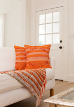 Load image into Gallery viewer, Arrayan 2: Bed scarf