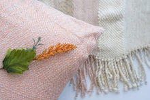 Load image into Gallery viewer, Arrayan 4: Bed scarf and cover pillows set
