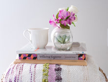 Load image into Gallery viewer, Jacarandá 2 : Bed scarf and cover pillows set