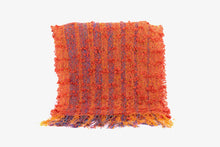 Load image into Gallery viewer, Arrayan 1: Bed scarf
