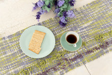 Load image into Gallery viewer, Jacarandá 5: Table runner
